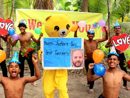 Father's Day Video greeting from Teddy Bear